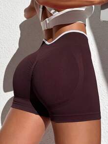 SHEIN Core Rhythm 女款無縫咖啡棕色與白色對比腰帶運動短褲 騎行短褲 - 咖啡棕 - 查看 3