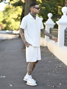 Devon Thys 男士纯色 Polo 衫和短裤套装，休闲简约，适合日常穿着 男士两件套休闲两件套休闲套装 休闲加大两件套服装 两件套服装 男士 T 恤套装 男士服装两件套夏季两件套 男士两件套 男士两件套休闲男士两件套夏季两件套 男士两件套 - 米色 - 查看 5
