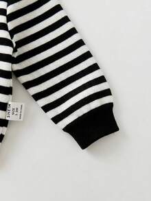 SHEIN 3pcs Newborn Baby Cute Knitted Striped Cartoon Pattern Long Sleeve Sweatshirt Set (Sold Separately: Winter Top And Pants) - Multicolor - View 4