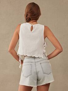 WESTFADE Floral Embroidered Side Tie Scalloped Cropped Tank Top, Country Style For Women, Beach, 4th Of July, Summer Outfit - White - View 2