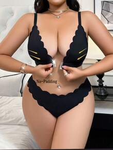 2 piezas Conjunto de lencería con cierre frontal inalámbrico y borde ondulado para tallas grandes - Negro - Ver 1