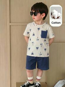 SHEIN LMoss Kids 2件組小男孩椰子樹印花短袖套頭上衣與素色短褲套裝 - 彩色 - 查看 3
