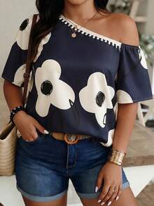 Weeklong Apricot Base Blue Floral Print Asymmetric Neck Short Sleeve Spring Summer Vacation Plus Size Blouse - Multicolor - View 5