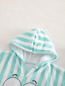 SHEIN Bubblio Cute Crab Plush Cloak For Baby Boys - Multicolor - View 4