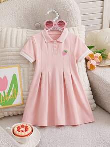 SHEIN 女童粉色Polo领连衣裙，夏季草莓刺绣短袖A字裙，女童甜美学院风公主裙 - 粉色 - 查看 2