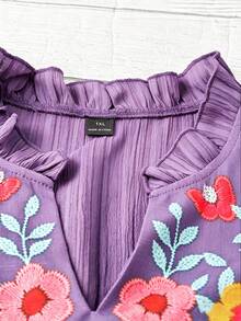 Linhara Plus Size Women Floral Print V-Neck Cap Sleeve Blouse - Purple - View 4