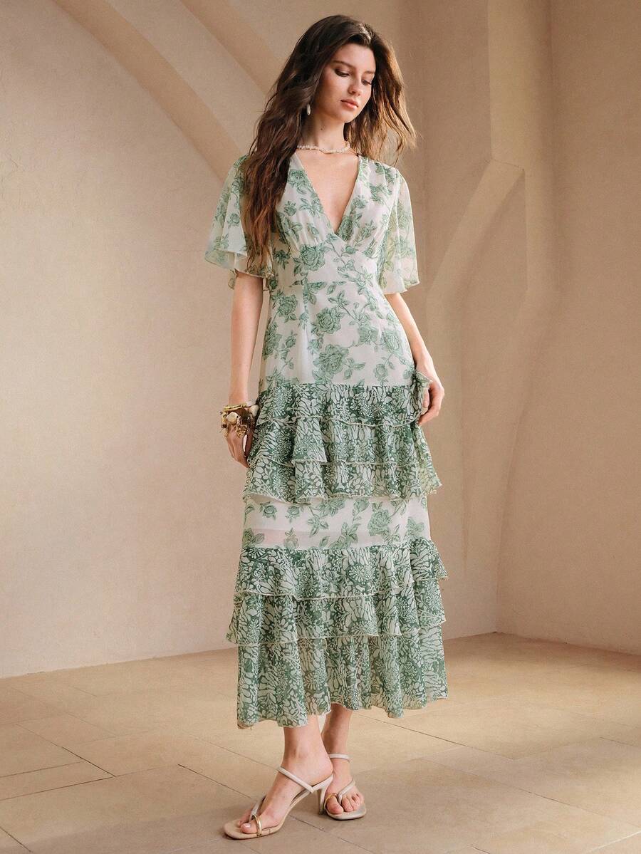 SHEIN Gaun Liburan Musim Panas Elegan Romantis Motif Bunga Berkerut Warna Beige - Hijau - View 1