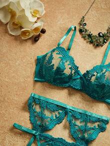SHEIN 5pcs Women's Romantic Sheer Embroidered Mesh Underwire Lingerie Set - Cadet Blue - View 3