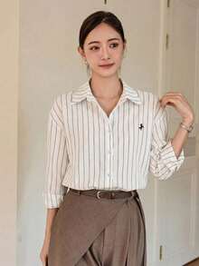 Dazy-Less Blusa Casual Feminina de Manga Longa com Estampa Listrada e Bordado de Unicórnio, Caimento Solto e Ombros Caídos, Adequada para Primavera/Outono, Trabalho, Férias e Uso Diário - Branco - Visão 3