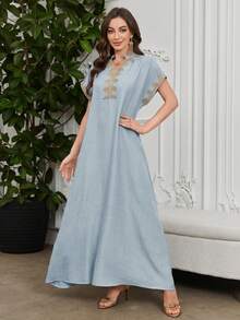 Al Najma 刺繡領花肩袖小立領優雅阿拉伯風洋裝 - 淺藍色 - 查看 6