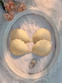 Crystal Vow 2个蕾丝贝壳乳贴，适合春夏日常佩戴 - 黃色 - 查看 4