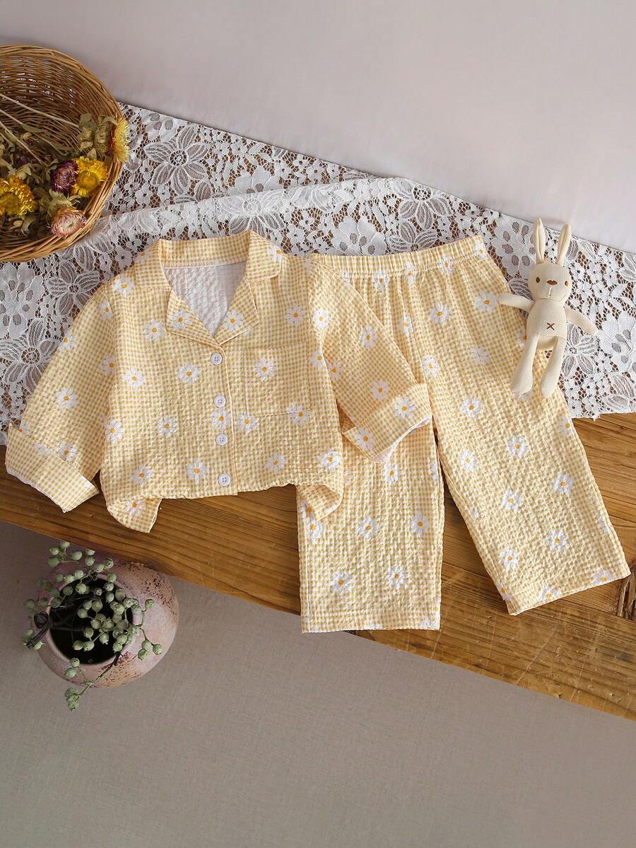 SHEIN 女嬰幼兒新生兒 0-3 歲秋冬四季通用居家戶外時尚條紋蝴蝶結長袖上衣套裝 - 黃色 - 查看 1