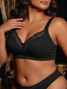 Divavoom 1pc Plus Size Lace Patchwork Wireless Bra - Black - View 3
