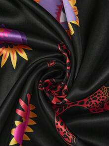 Chillnights Young Fashion Vibrant Heart Leopard Eye & Solid Color Print Satin Plus Size Women's Robe - Multicolor - View 5