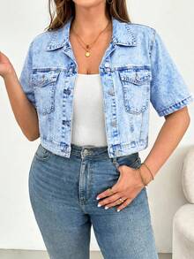 SHEIN CURVE+ 大码短款牛仔外套，休闲夏季沙滩度假优雅上衣，女士大码夏季休闲水洗翻盖口袋短袖牛仔上衣，夏季 - 淺色水洗藍 - 查看 4