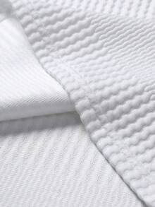 Manfinity Homme Men's Knitted Jacquard Textured Pure White Collar & Cuffs Royal Blue & Off-White Ribbed Neck T-Shirt, Holiday - White - View 7