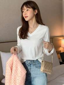 DAZY Women's Round Neck Solid Color Basic White Short Sleeve T-Shirt, Spring/Summer - White - View 4