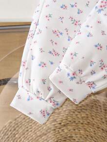 SHEIN 2件組 2024秋冬新款女嬰粉色與紫色休閒可愛蝴蝶結運動上衣 & 長褲套裝 - 粉色 - 查看 8
