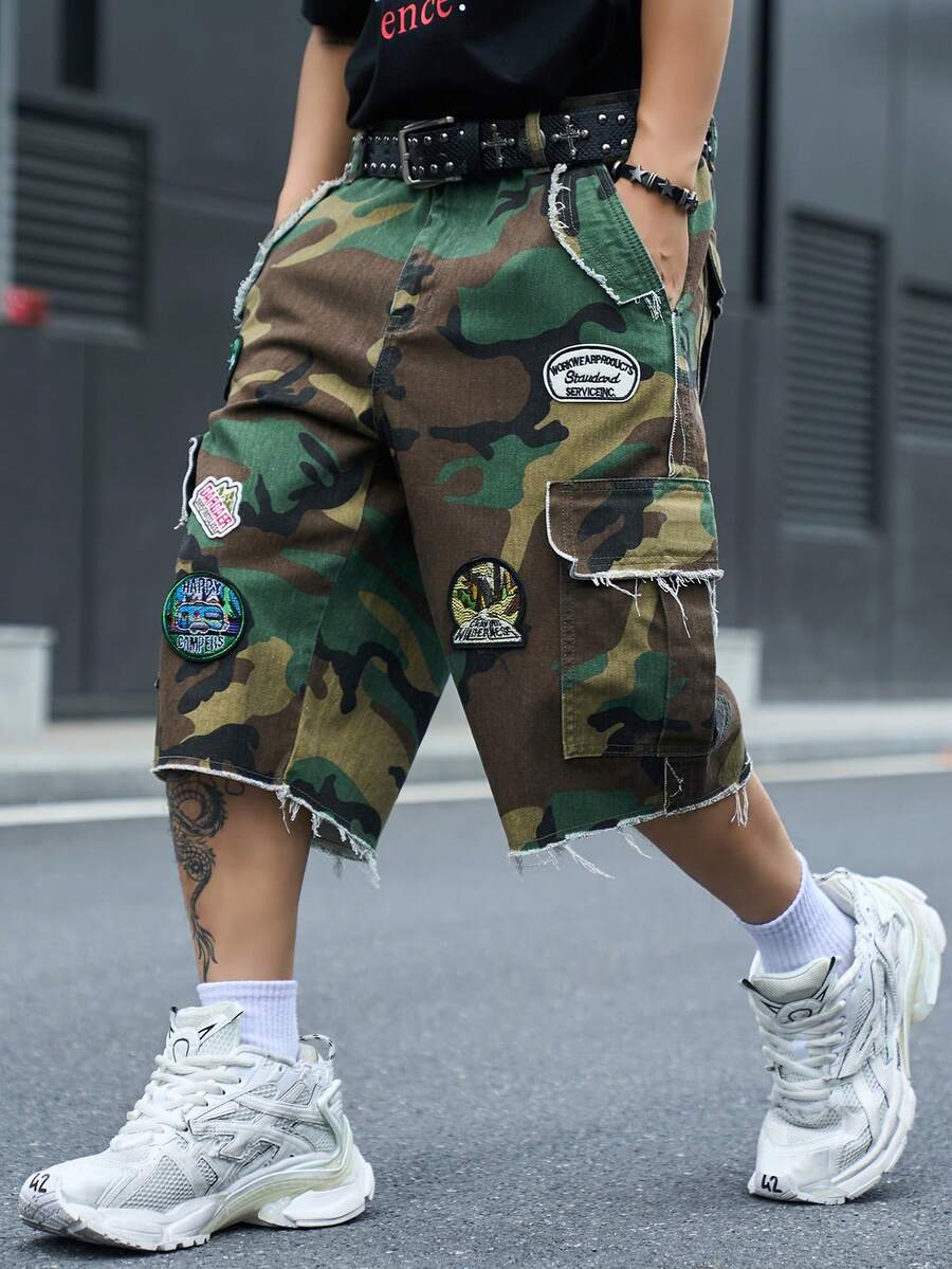 PAVTROS Men's Casual Streetwear Multi-Pocket Distressed Frayed Hem Camouflage Denim Shorts - Army Green - View 1