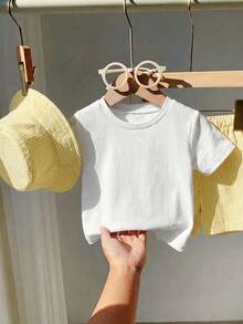 SHEIN 中性嬰幼兒男童女童幼童男童 3件/套 春夏可愛檸檬條紋圖案短袖T恤上衣、短褲和帽子套裝，多件裝，春夏嬰兒男童服裝套裝，嬰兒男童短袖上衣 - 黃色 - 查看 3