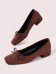 CUCCOO DOLLMOD Zapatos de mujer, textura de ante marrón, bailarinas, punta cuadrada con decoración de lazo, tacón bajo, adecuados para uso casual diario y de oficina - Marrón - Ver 5