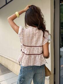 Serisse 女款格紋荷葉領寬鬆版型飄逸袖襯衫 - 杏色 - 查看 4