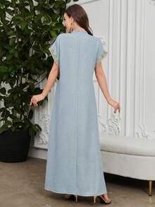 Al Najma 刺繡領花肩袖小立領優雅阿拉伯風洋裝 - 淺藍色 - 查看 2
