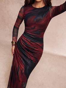 Silquee Este vestido de mujer marrón con estampado tie-dye de malla, cuello redondo y manga larga presenta una cintura ajustada con fruncido, resaltando el encanto femenino. Elegante y cautivador, es lo suficientemente versátil como para combinarse con cualquier cosa, desde citas, atuendos de temporada de bodas, fiestas de cóctel, fiestas románticas/ropa para citas, vestidos de noche, vestidos de día y noche, vestidos de dama de honor, vestidos de fiesta elegantes y con estilo, atuendo formal, ropa para citas románticas - Multicolor - Ver 6