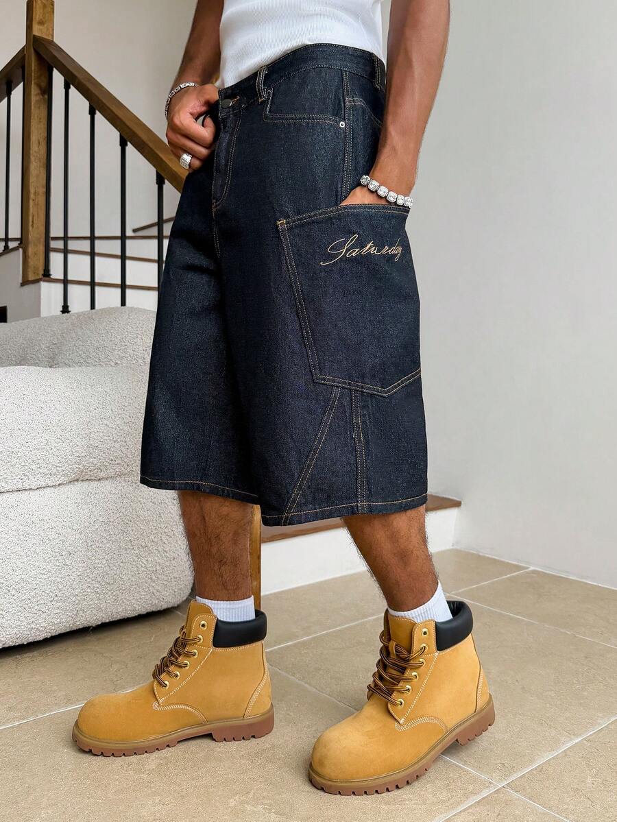 Manfinity EMRG Celana Pendek Denim Pria Kasual dengan Saku dan Bordir Huruf, Model Lebar, untuk Liburan - Dark Wash - View 1