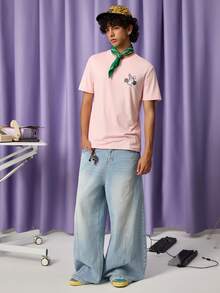 FROVYX Men's Casual Simple Cartoon Rabbit Print T-Shirt, 2000s Style - Pink - View 4