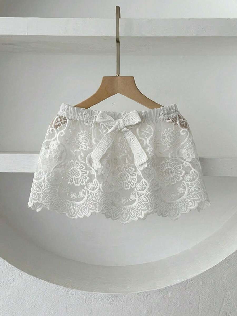 Dazy Kids 女童抽繩腰花卉刺繡圖案休閒度假裙 夏季 - 白色 - 查看 1