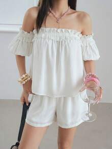 DAZY Conjunto de 2 piezas de blusa romántica con hombros descubiertos, volantes blancos y ribete de oreja de madera, corte holgado para mujer, primavera-verano - Blanco - Ver 3