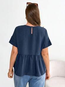SHEIN Essnce Áo sơ mi babydoll nữ size lớn tay ngắn màu đen, phong cách thời trang thường ngày thoải mái, dáng rộng, tôn dáng, cơ bản dễ phối đồ cho mùa xuân/hè, áo blouse nữ, áo top đen, phong cách đơn giản, thời trang hè châu Âu - Màu xanh hải quân - Xem 2