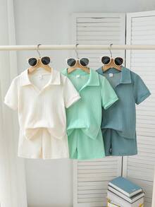 SHEIN 幼童男孩 6 件組紋理 Polo 領上衣褲子套裝 初秋返校休閒童裝穿搭 - 彩色 - 查看 1