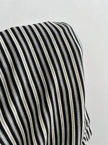SHEIN Unity 夏季性感條紋貼身掛脖綁帶針織連身褲女款 - 黑與白 - 查看 8