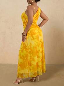 Levarali Gaun Kasual Elegan Berwarna Kuning dengan Motif Cetak dan Bahu Asimetris - MultiWarna - View 2