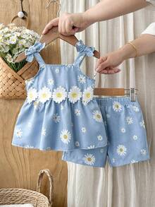 SHEIN Vintaside Kids 女嬰夏季無袖背心時髦清爽休閒數位印花背心背心搭配簡單休閒短褲套裝，適合夏季出遊、海邊度假或日常休閒穿著 - 藍色 - 查看 3