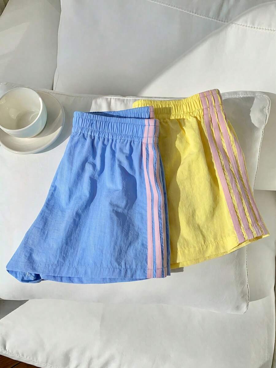 Comfortcana 2条装女士弹力腰带条纹宽松休闲运动短裤,返校季 - 彩色 - 查看 1