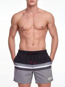 Manfinity KASUA Men Loose Striped Beach Shorts In Vacation Style Milk Silk Lining - Black - View 6