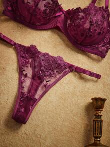 PinupPomp 2 piezas Conjunto de lencería de mujer con bordado de malla - Rojo violeta - Ver 4