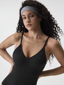 Loungeista 1 pieza Body moldeador sin costuras para mujer con cuello en V sexy, cintura baja y espalda descubierta, control de barriga adelgazante sólido para verano, levanta caderas lencería moldeadora - Negro - Ver 8