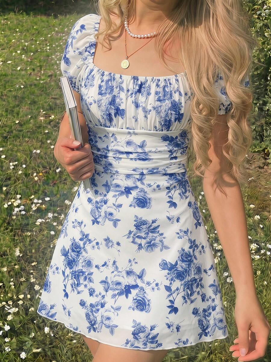 SHEIN Vestido versátil con estampado floral y volantes para adolescente, adecuado para vacaciones/estilo retro/ - Azul y blanco - Ver 1