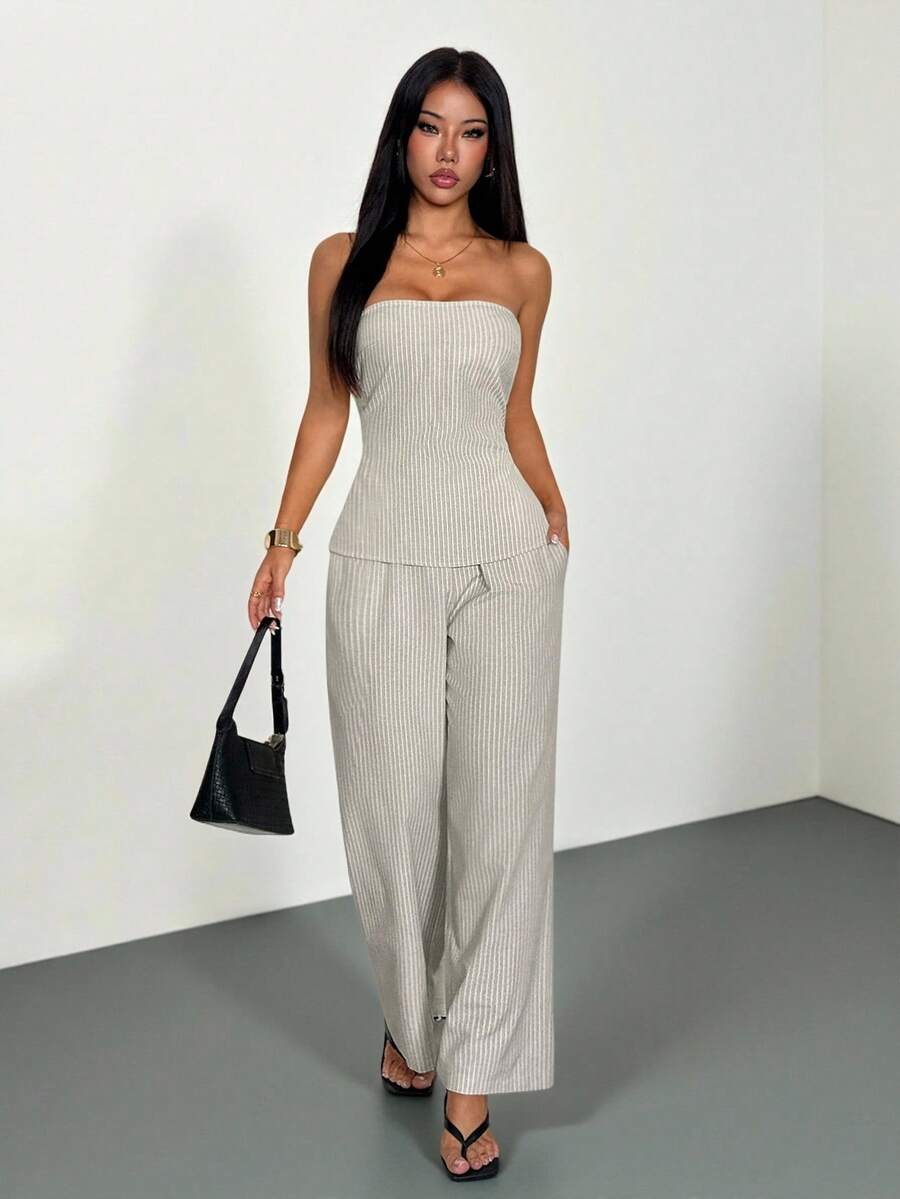 SHEIN PETITE Bộ đồ nữ gồm áo quây và quần cạp chun kẻ sọc màu mơ mới, bộ đồ nữ thường ngày, bộ quần áo kẻ sọc, bộ đồ kẻ sọc màu mơ, trang phục tối giản hàng ngày cho kỳ nghỉ, quần áo mùa xuân/hè, thanh lịch, đi làm, trang phục công sở, trở lại trường học, kỳ nghỉ, phong cách bohemian, đi biển, dịp trang trọng, thoải mái, cổ điển, áo, trang phục đi làm. - Màu be - Xem 1