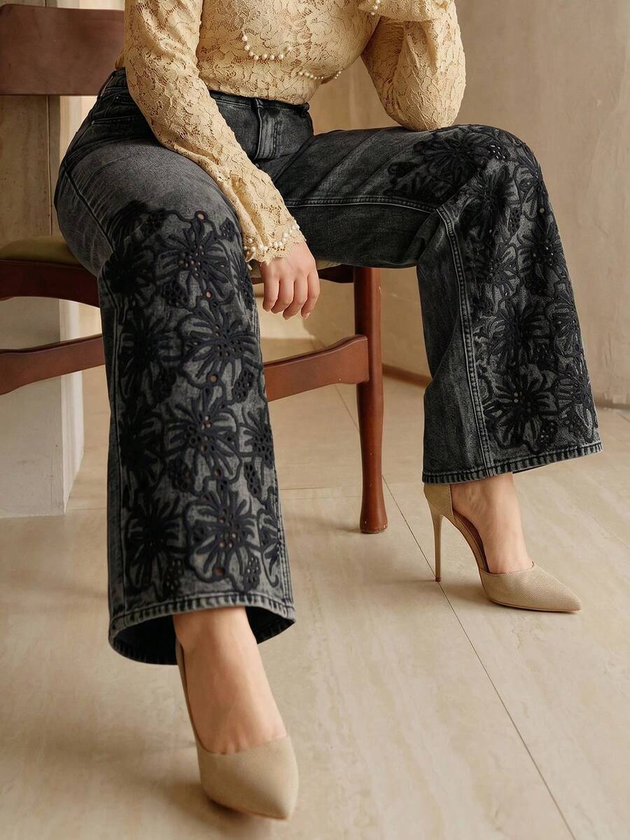 Anewsta Plus Size Women's Spring Valentine's Day High-Waist Fashion Embroidered Hollow-Out Loose Wide-Leg Denim Jeans - Black - View 1