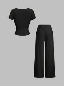 Sweetra Desain 2-in-1 Kaos Kerah Bergelombang Romantis Prancis dengan Detail Lipit, Dipadukan dengan Celana Panjang Lurus Bertali Serut, Setelan Kasual Chic untuk Wanita, Musim Semi/Panas - Hitam - View 2