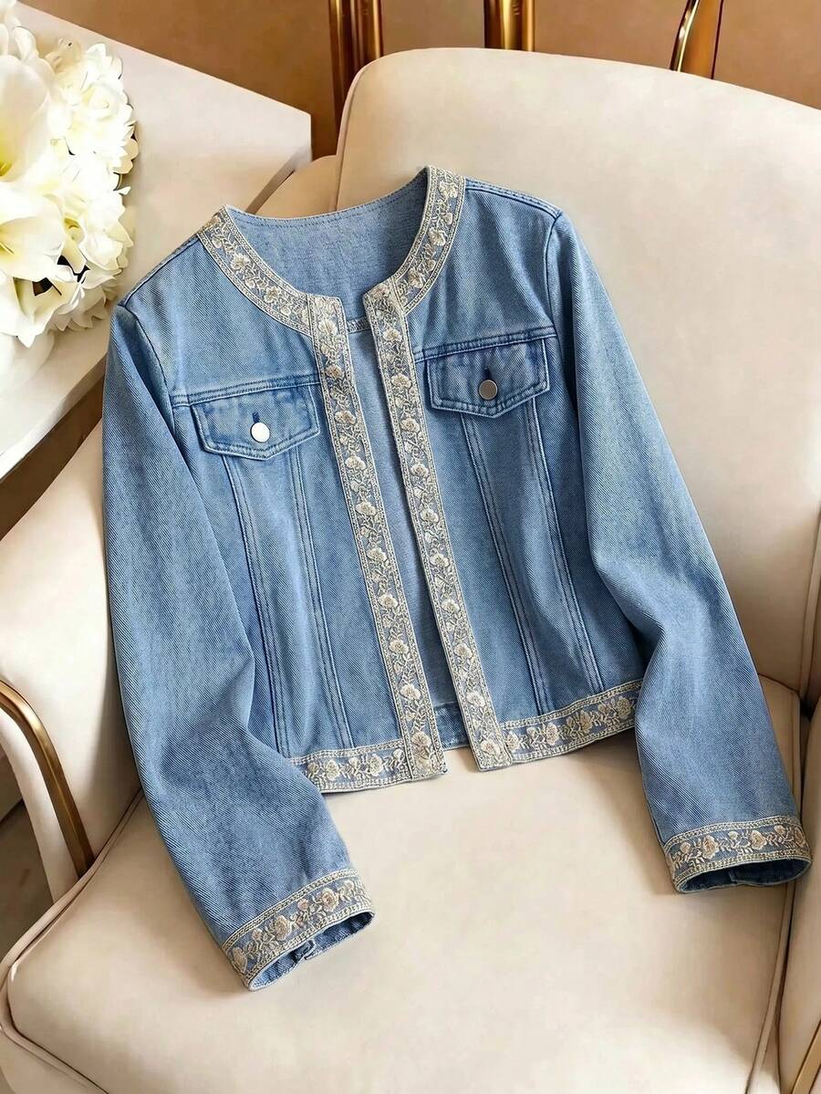 GlowEve Jaket Denim Kasual Wanita Lengan Panjang Bordir Bunga dengan Bukaan Depan - Biru - View 1
