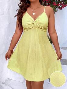 SHEIN Clasi Plus Size V-Neck Criss-Cross Twist Wrap A-Line Cami Dress Casual Outing Vacation Knee-Length Dress - Pale Yellow - View 3