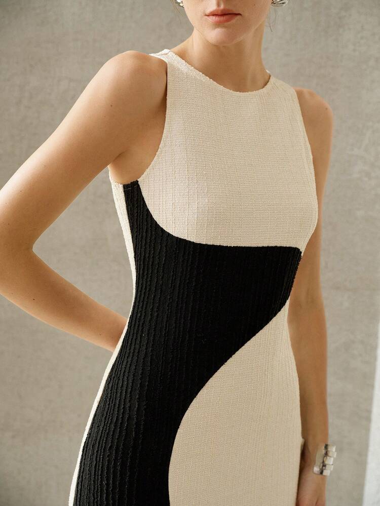 COLORBLOCK SLIM FIT DRESS
