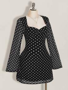 SHEIN ICON Vestido de festa e encontro de moda com bolinhas para mulher plus size - Preto e Branco - Ver 6