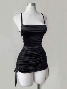 SHEIN Franclia 简约吊带开衩领褶饰低胸女式连衣裙 - 黑色 - 查看 5